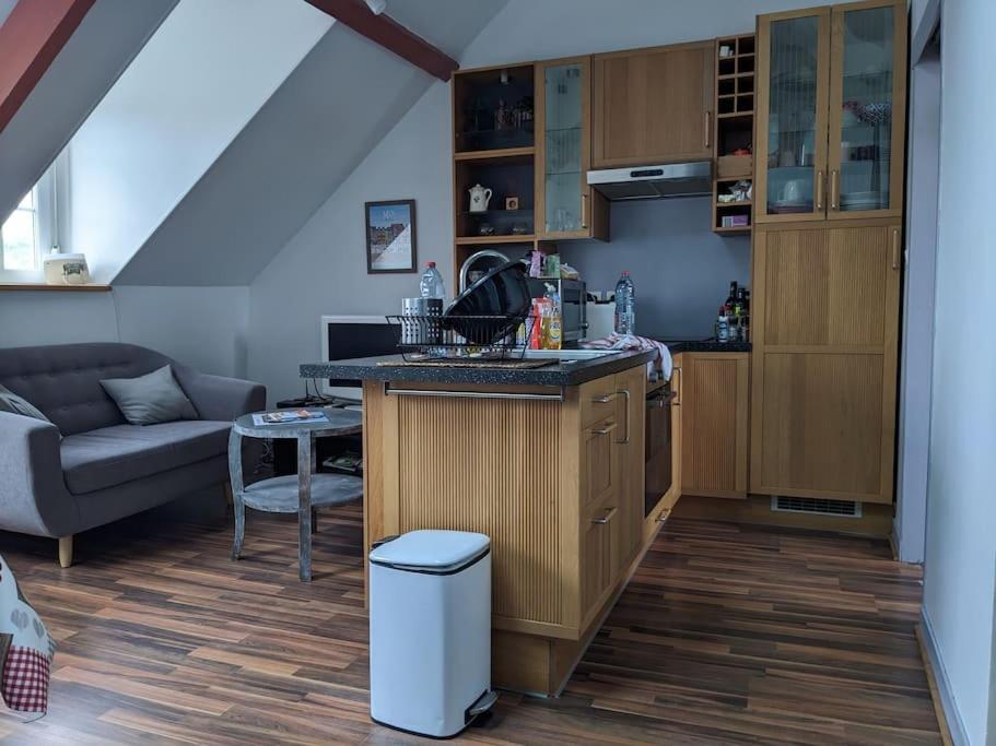 Appartement Calme A 300 M De La Plage-Centre Ville - Quiet Appartment 300 M Near City And Beach Мер-ле-Бен Екстер'єр фото